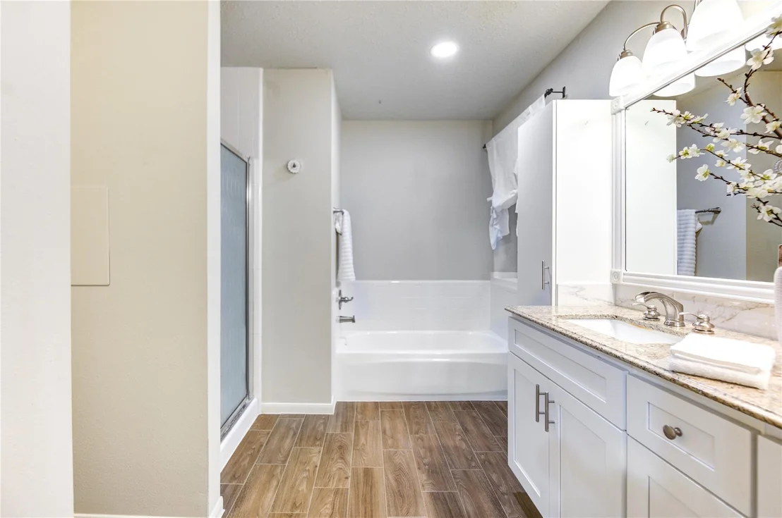 Photo of 2323 Foundary Drive
