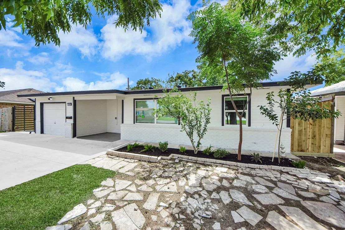 Photo of 1503 Locklaine Drive
