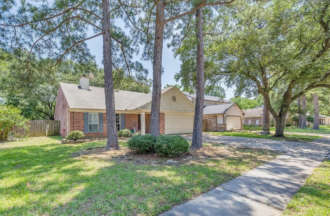 Photo of 9319 Bayou Bluff Drive