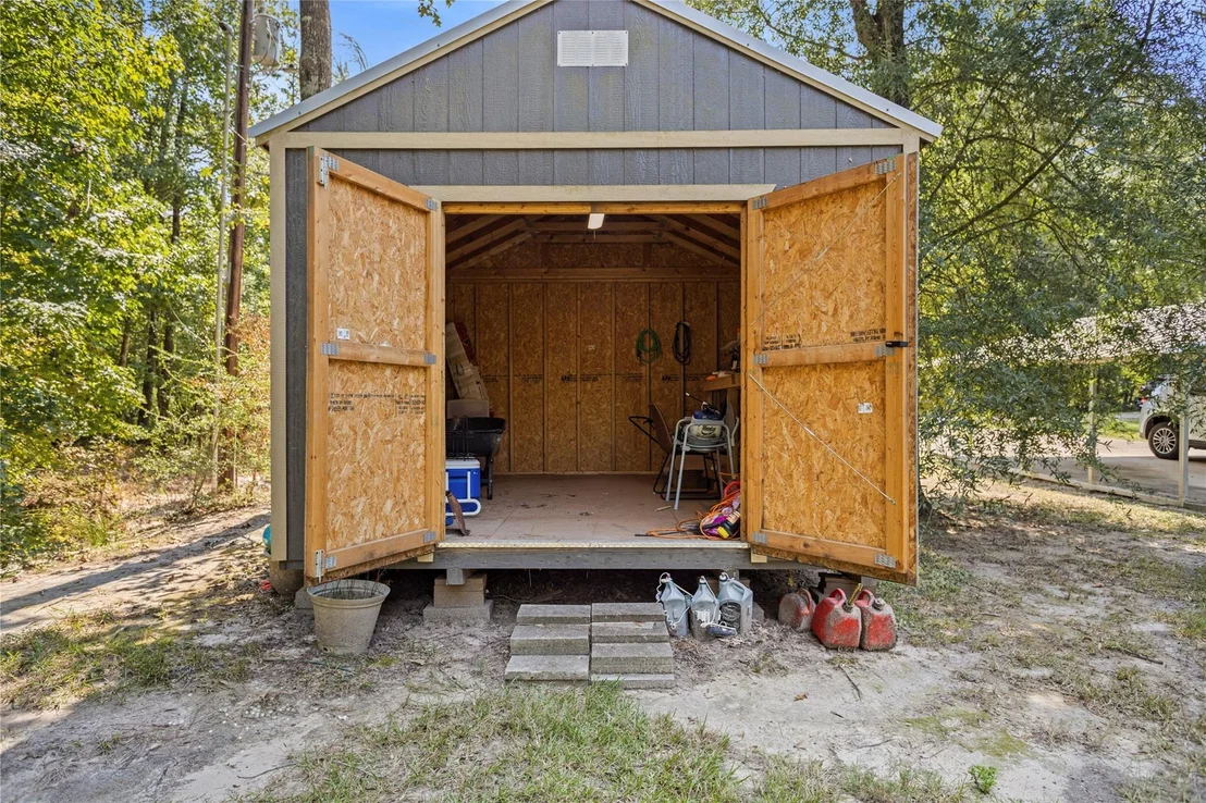 Photo of 375 Chestnut Bend