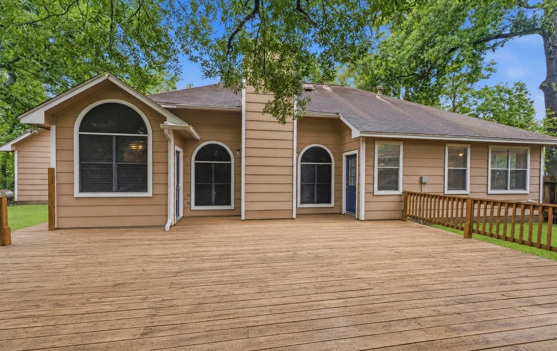 Photo of 10407 Twin Oak Drive