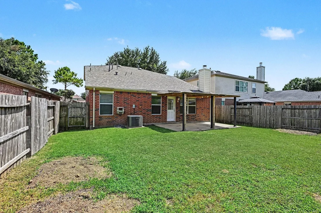 Photo of 16602 Grenada Falls Drive