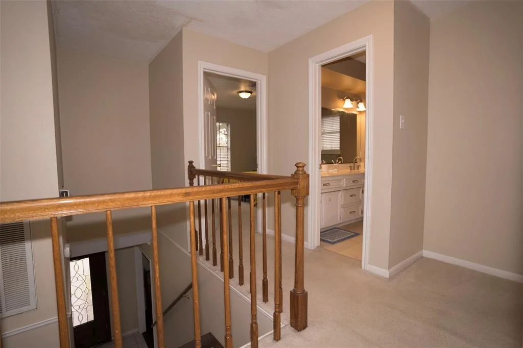Photo of 16323 Laurelfield Drive
