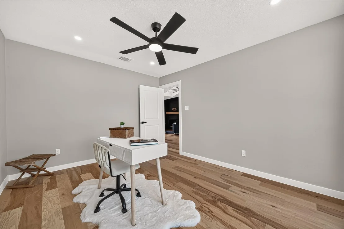 Photo of 15103 Plaza Libre Drive