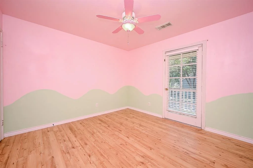 Photo of 17815 Loring Lane