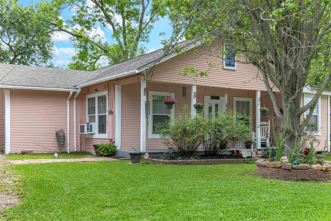 Photo of 120 Willow Street