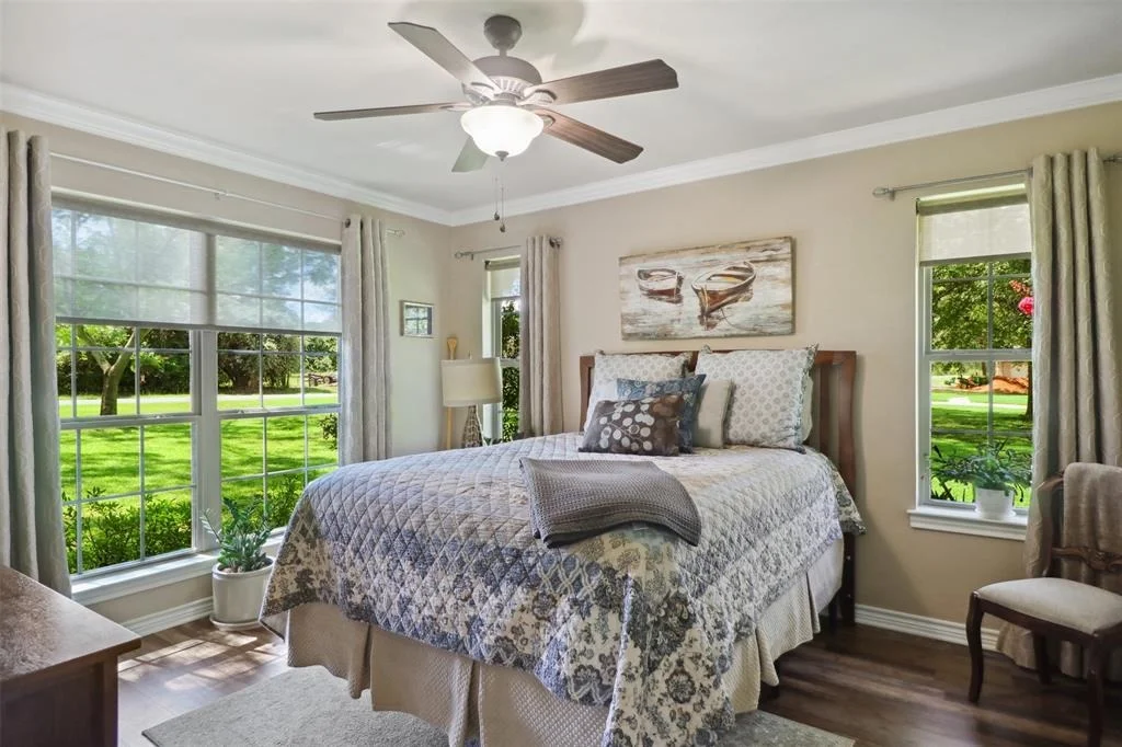 Photo of 21489 Stevenson Road