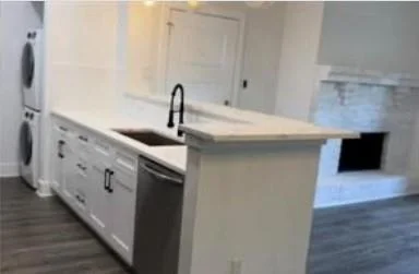 Photo of Unit 5 at 2425 Augusta Drive