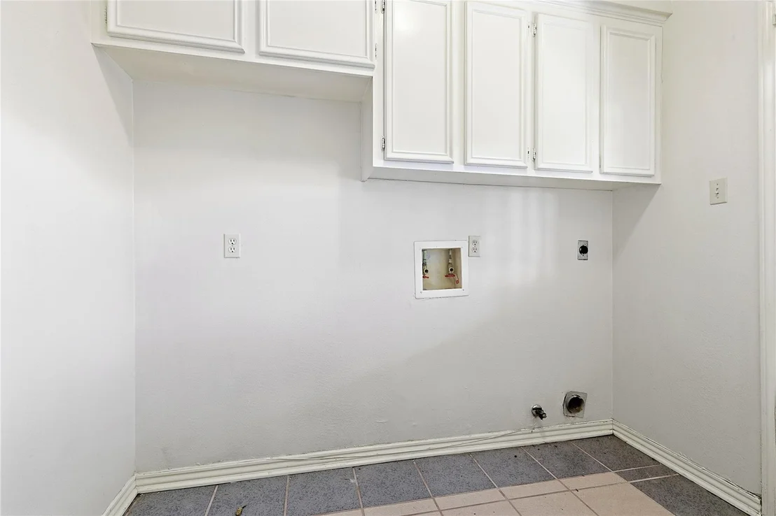 Photo of 7331 Athlone Drive