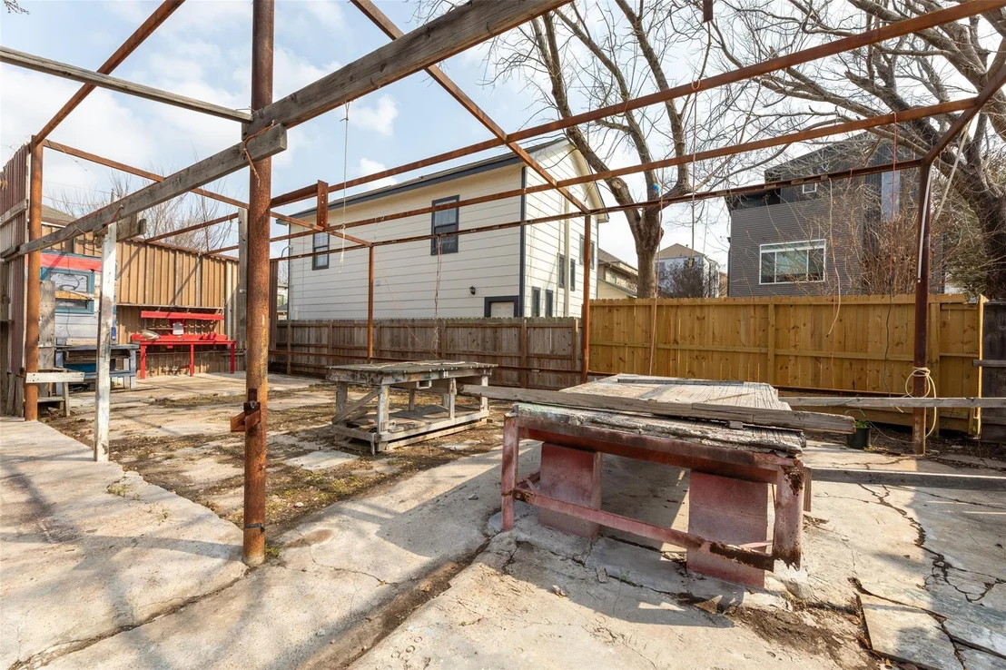 Photo of 5229 Eigel Street