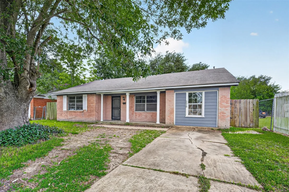 Photo of 3918 Tavenor Lane
