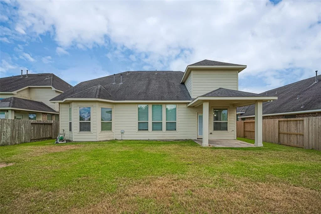 Photo of 2109 Rolling Hills Drive