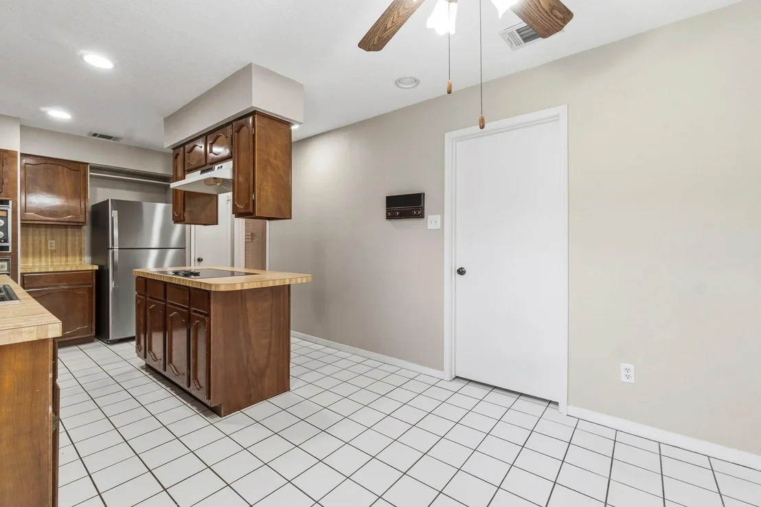 Photo of 25507 Cottage Hill Lane