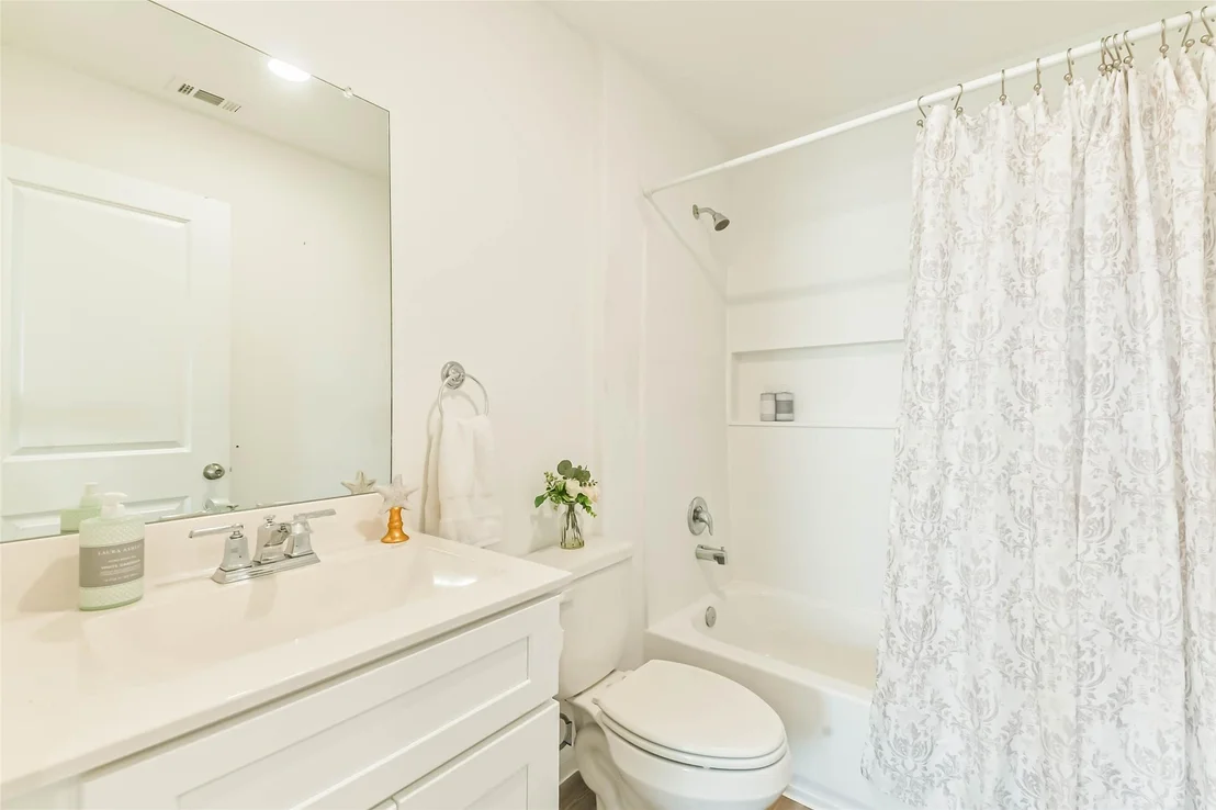 Photo of 25631 Balsamroot Drive