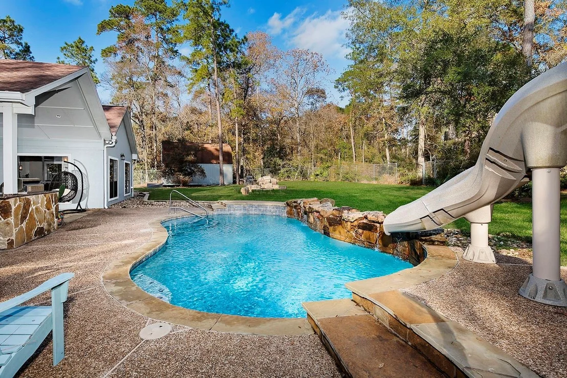 Photo of 44 Lake Forest Circle