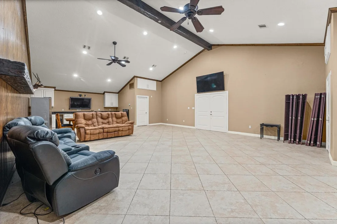 Photo of 727 Baker Drive