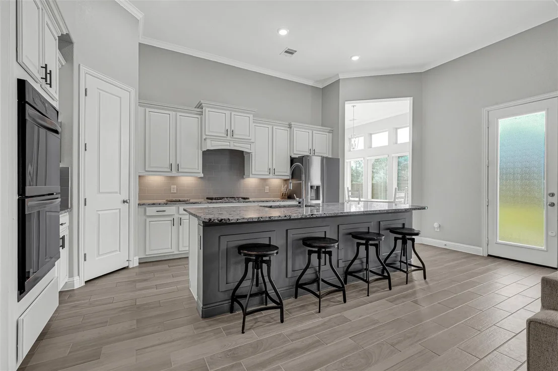 Photo of 6023 Verde Place Lane