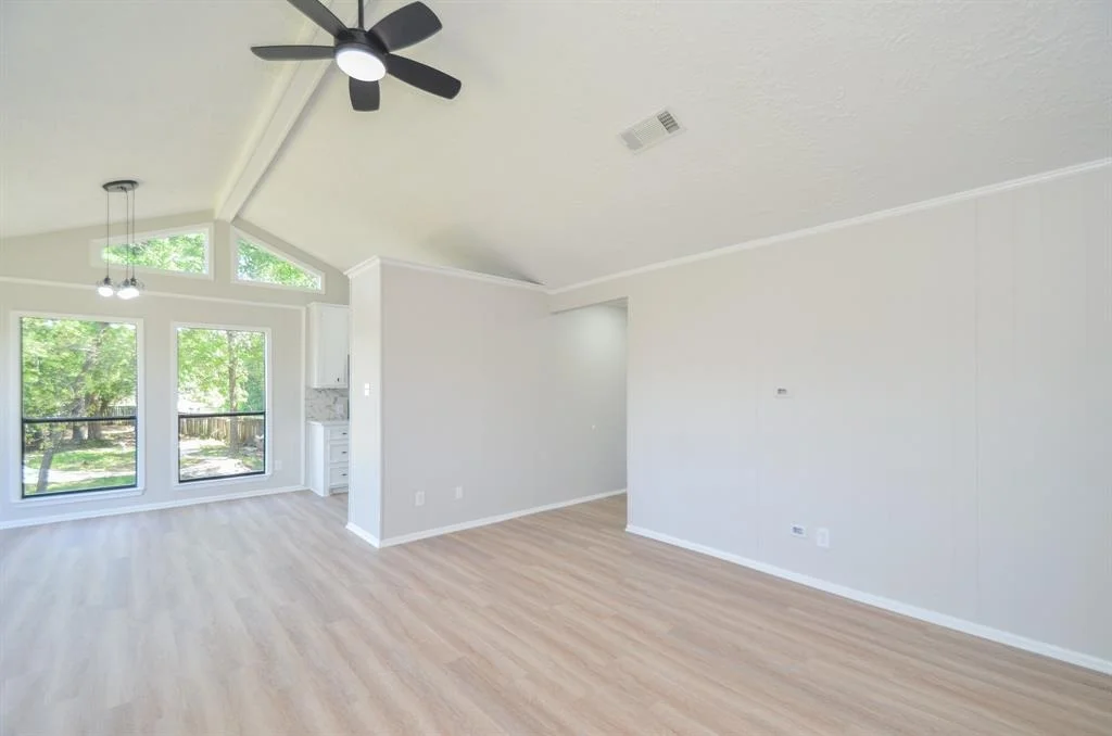Photo of 106 Magnolia Lane