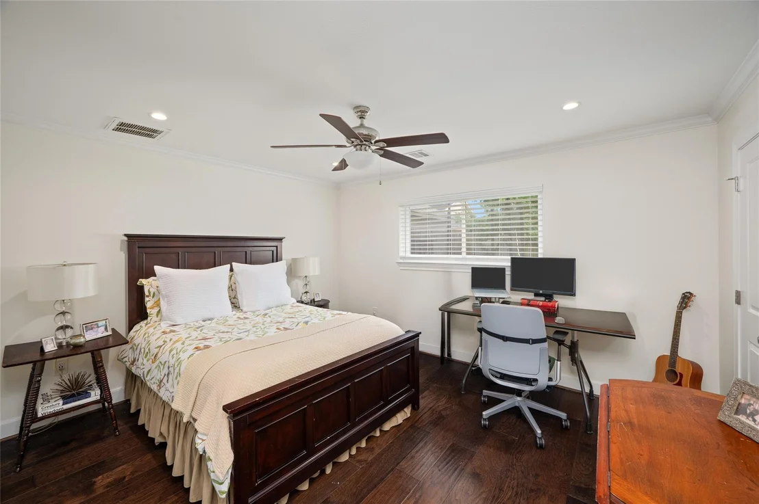 Photo of 14511 Oak Bend Drive