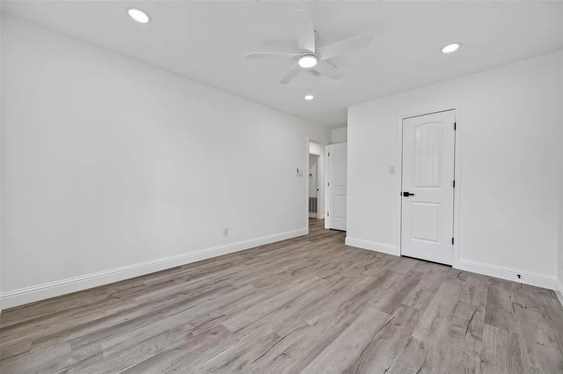 Photo of 15402 Ripplestream Street