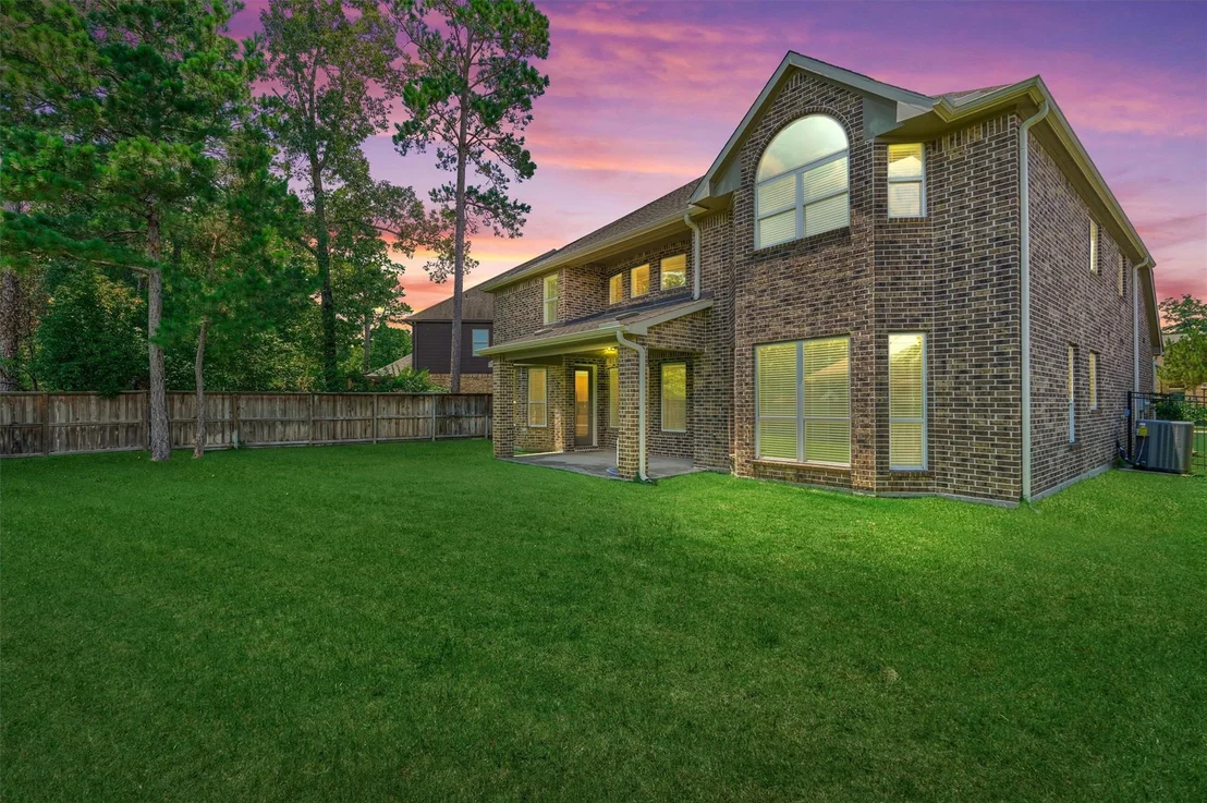 Photo of 4043 Steep Woods Drive