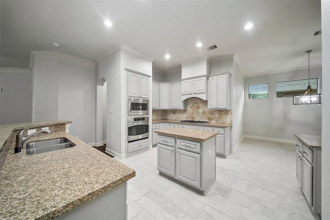 Photo of 21047 Williams Creek Drive