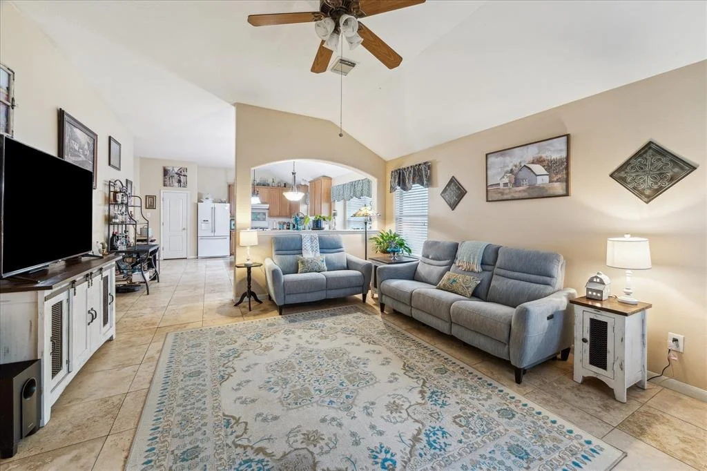 Photo of 2417 Horseshoe Bend