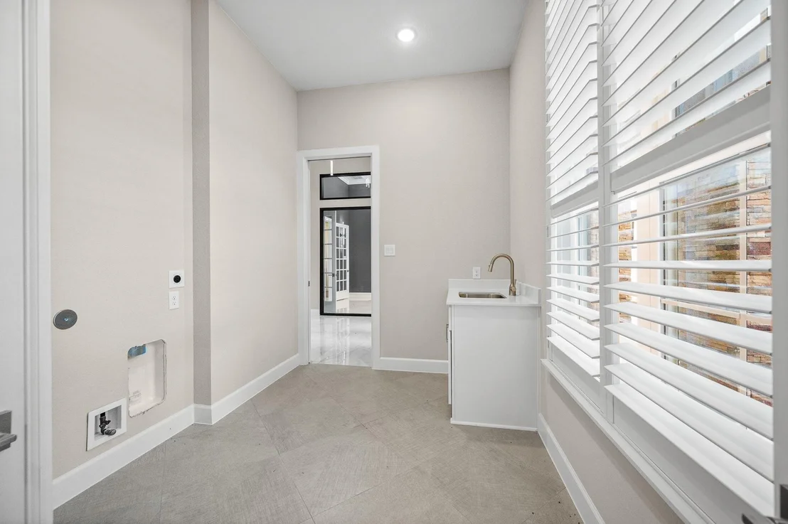 Photo of 4351 Frontier Drive