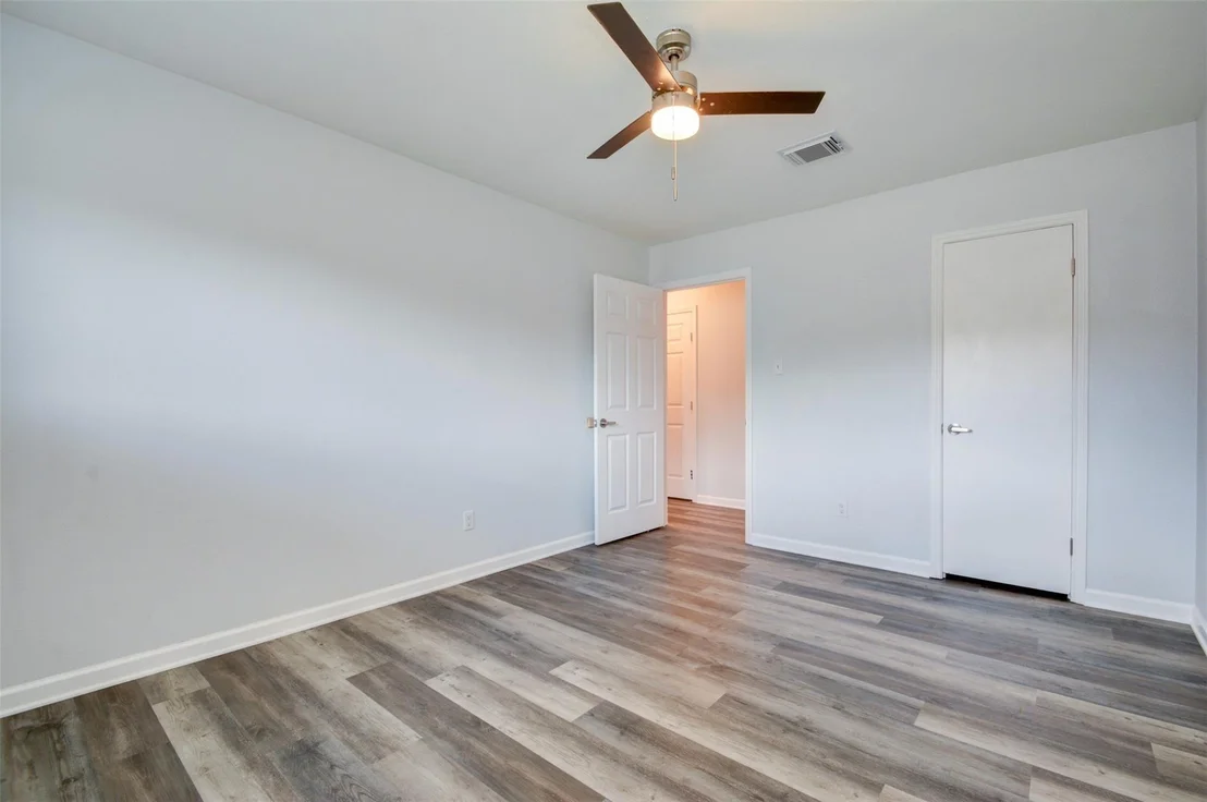Photo of 7927 Pella Drive