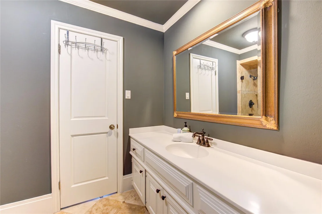 Photo of 1002 Daria Drive