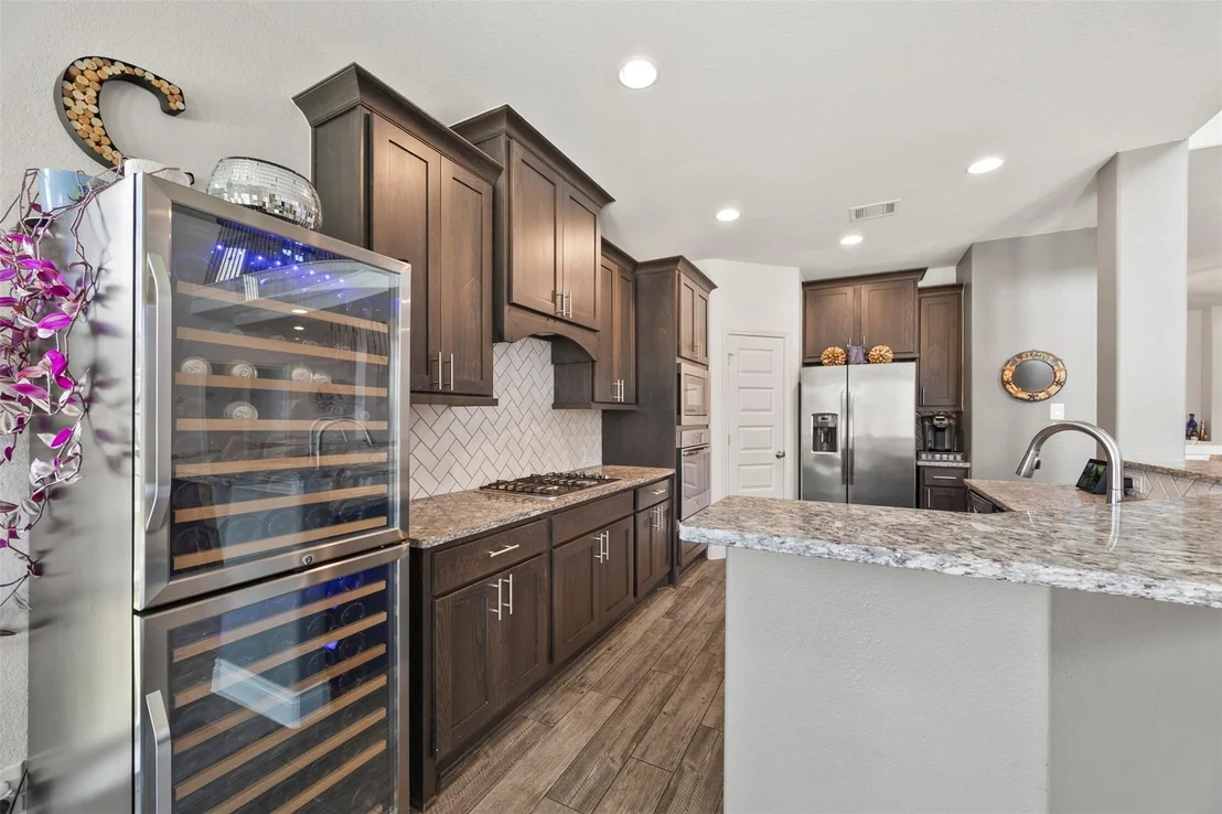 Photo of 6906 Honeybird Meadow Circle