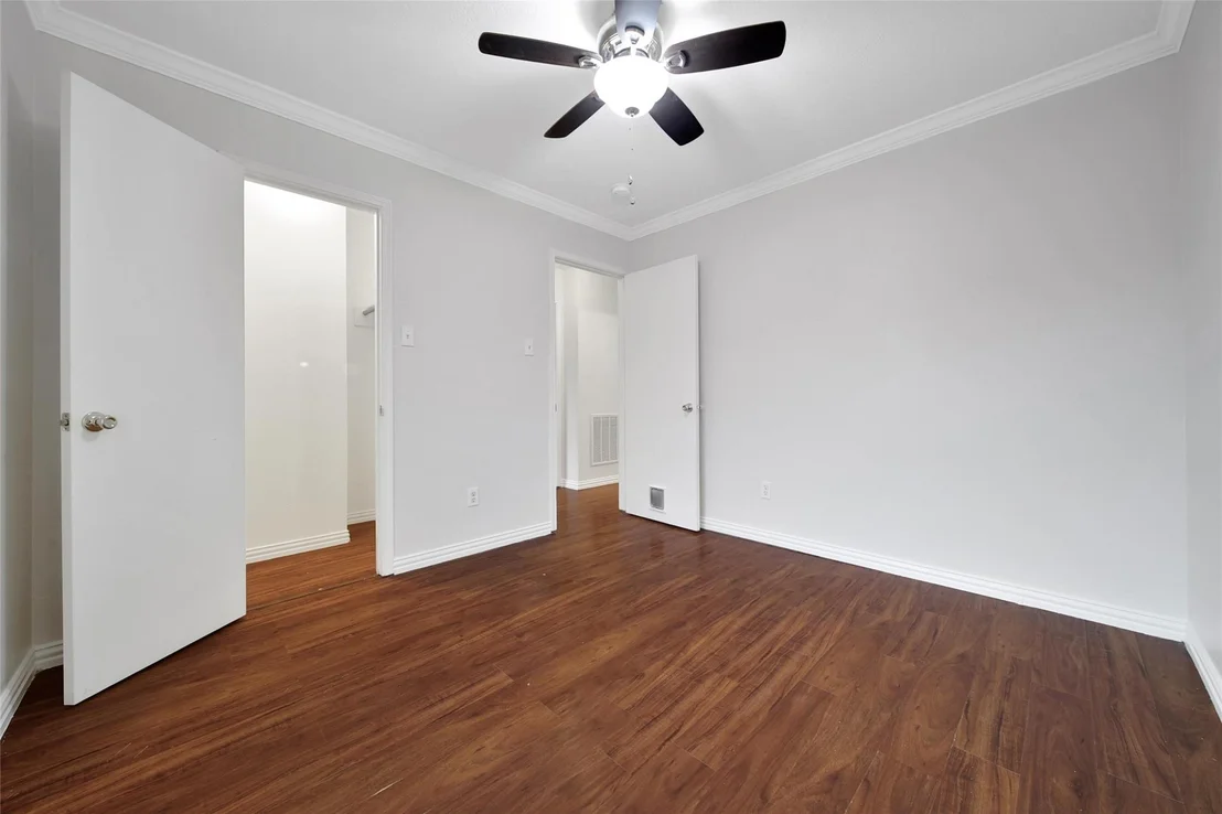 Photo of 19502 Sandy Stream Court