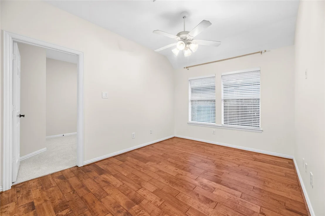 Photo of 18334 N Elizabeth Shore Loop
