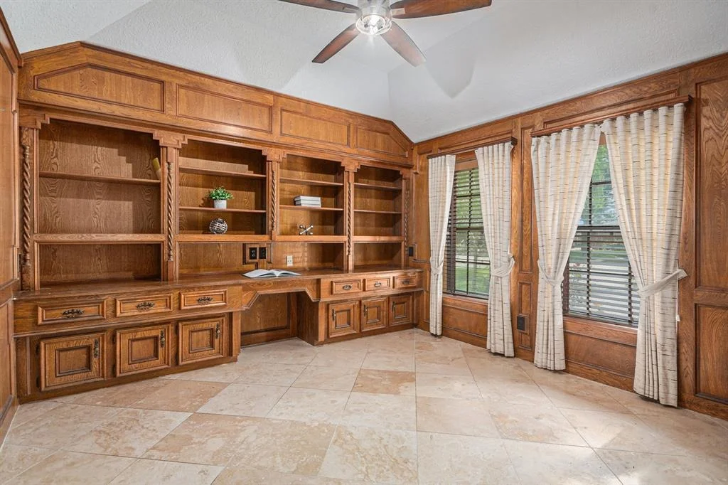 Photo of 2313 Killarney Lane