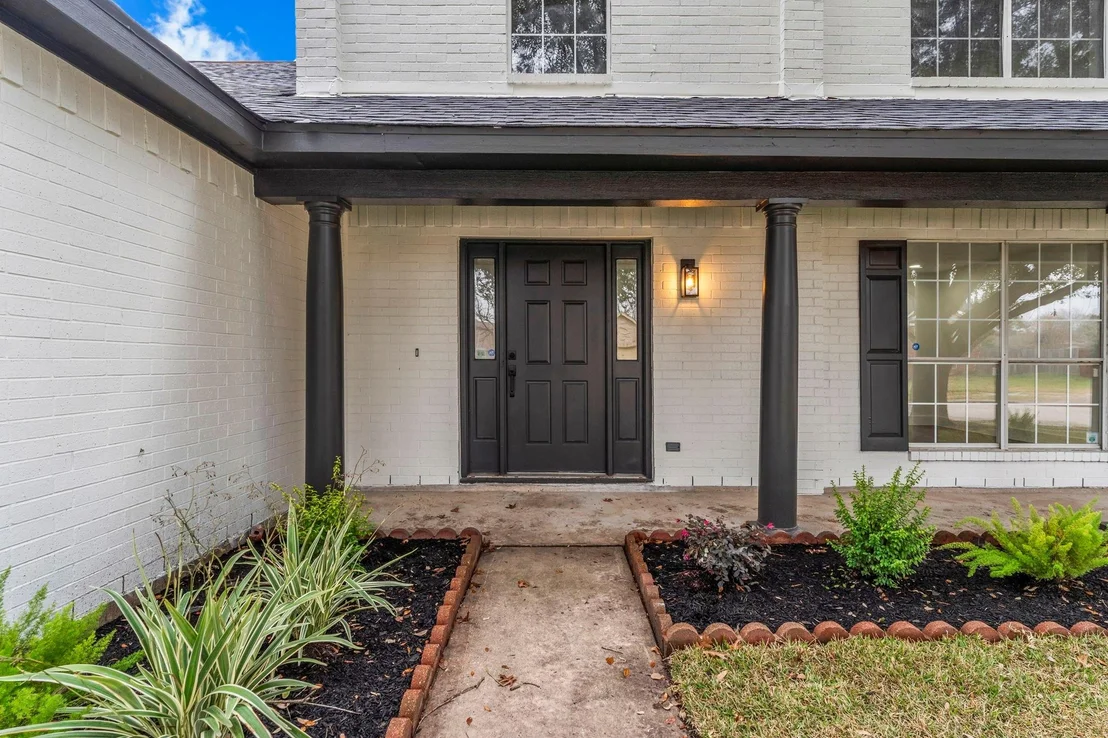 Photo of 13706 Sablesprings Lane