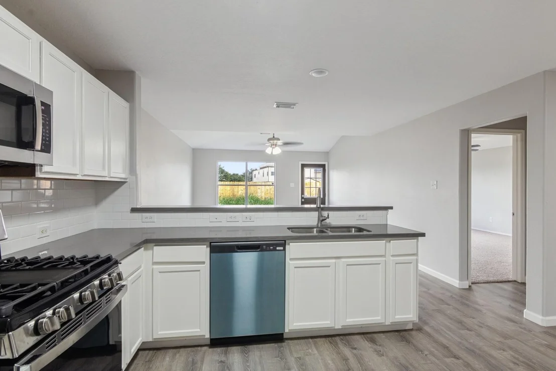 Photo of 7638 Sunburst Trail Drive