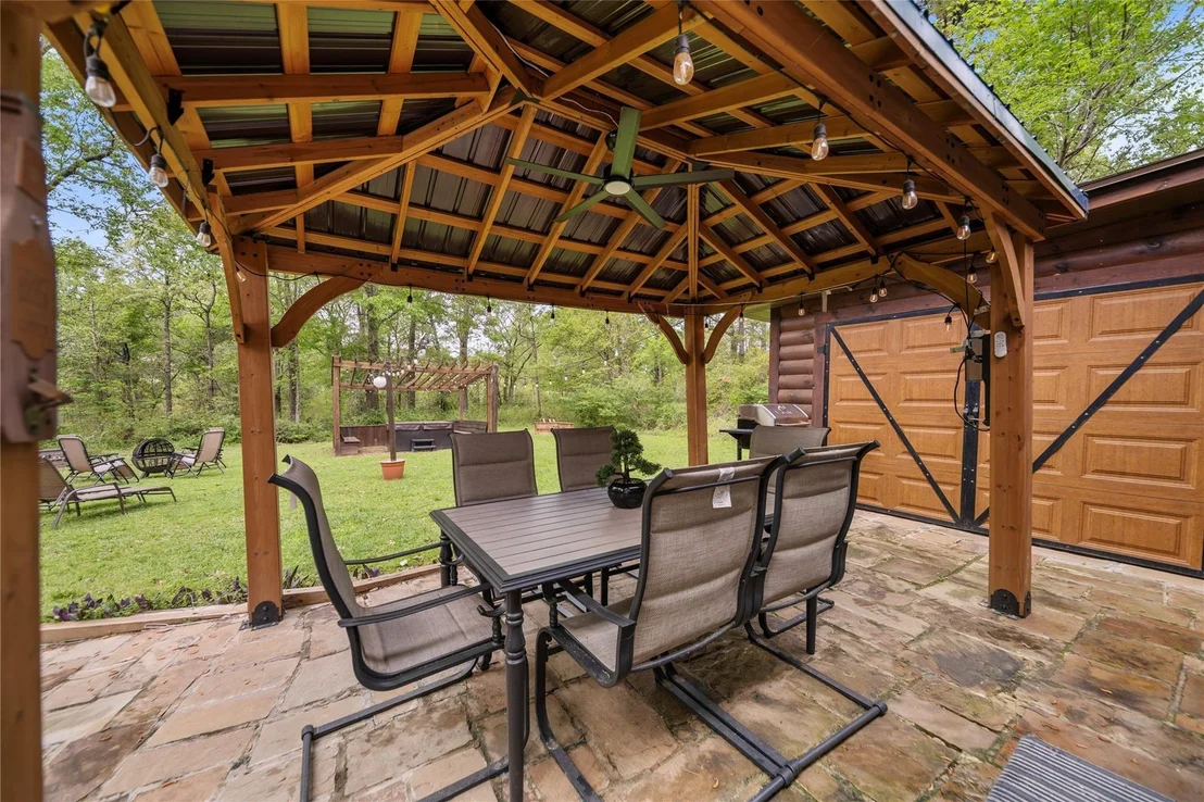 Photo of 358 Bridgeview Drive
