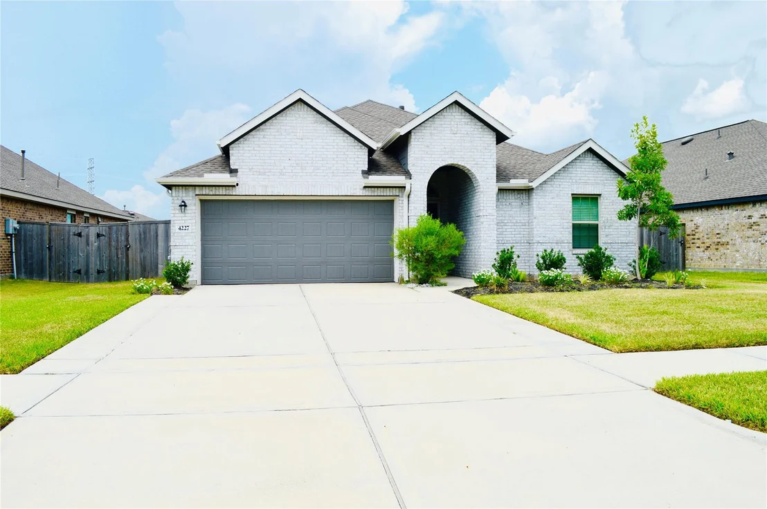 Photo of 4227 Sterling View Boulevard