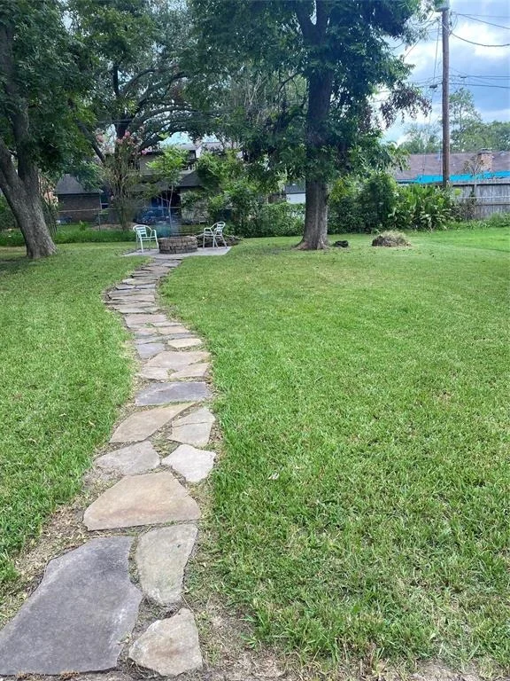 Photo of 5108 Longshadow Drive
