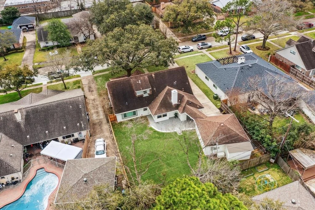Photo of 7610 Windswept Lane