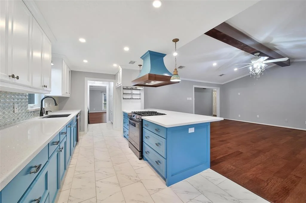 Photo of 13202 Isbell Drive
