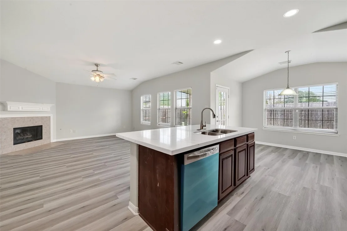 Photo of 3014 Crestbrook Bend Lane