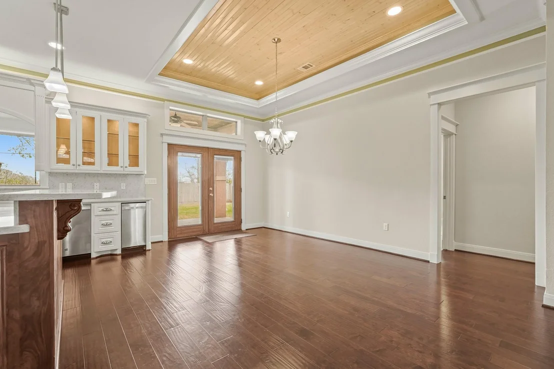 Photo of 2910 Fortuna Drive