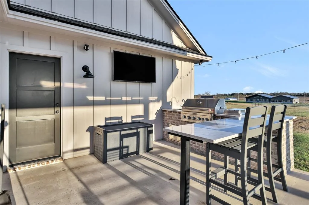 Photo of 5425 Horseshoe Drive