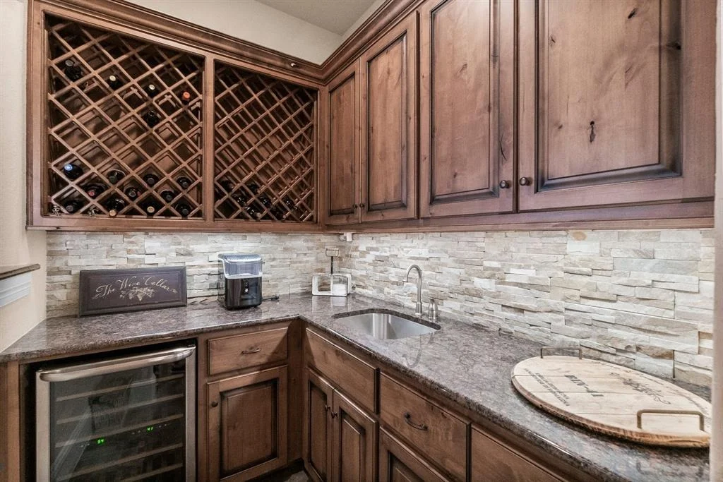 Photo of 5915 Stratton Woods Drive