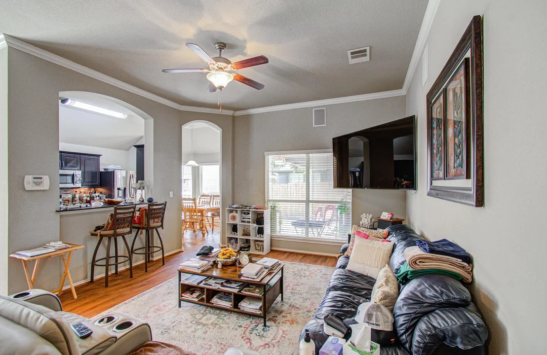 Photo of 957 Oak Terrace Drive