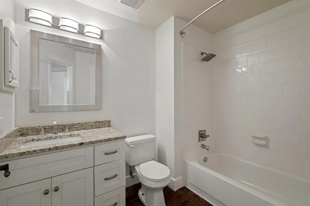 Photo of 20711 Medallion Pointe Drive