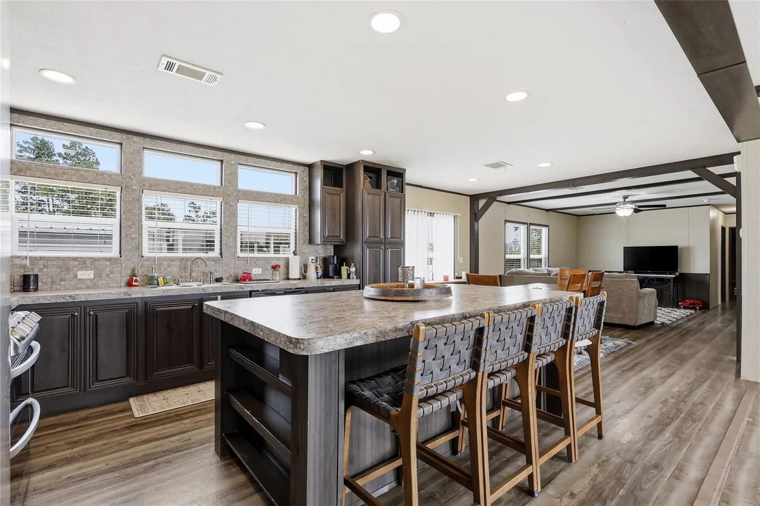 Photo of 2358 Road 5838