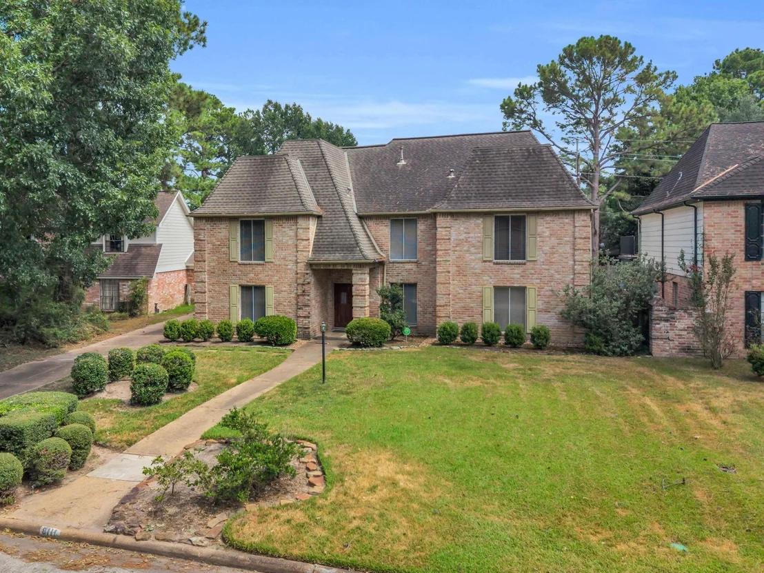 Photo of 8111 Northbridge Drive