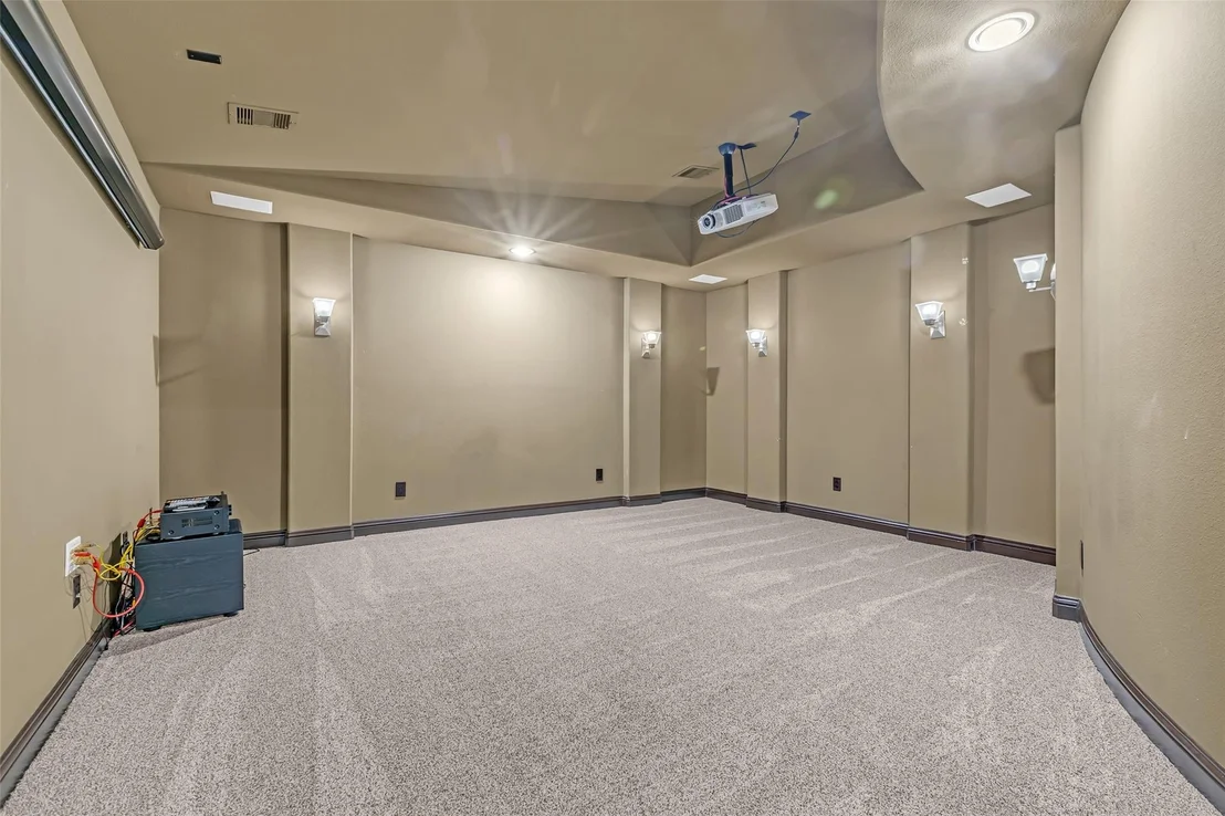 Photo of 98 E Cove View Trail